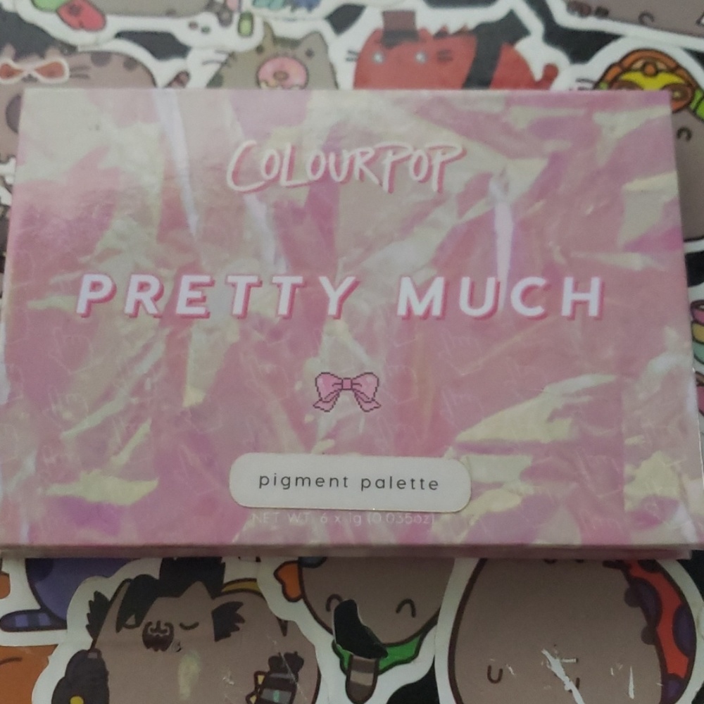 Colourpop "pretty much" palette